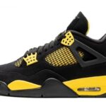 Jordan 4 Retro “Thunder” 2012