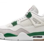 Nike SB x Jordan 4 Retro SP “Pine Green”